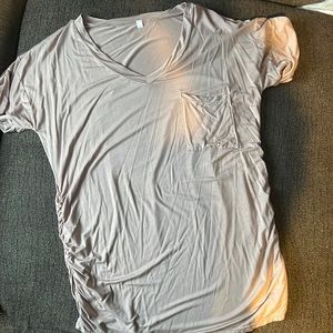 V neck short sleeve maternity shirt